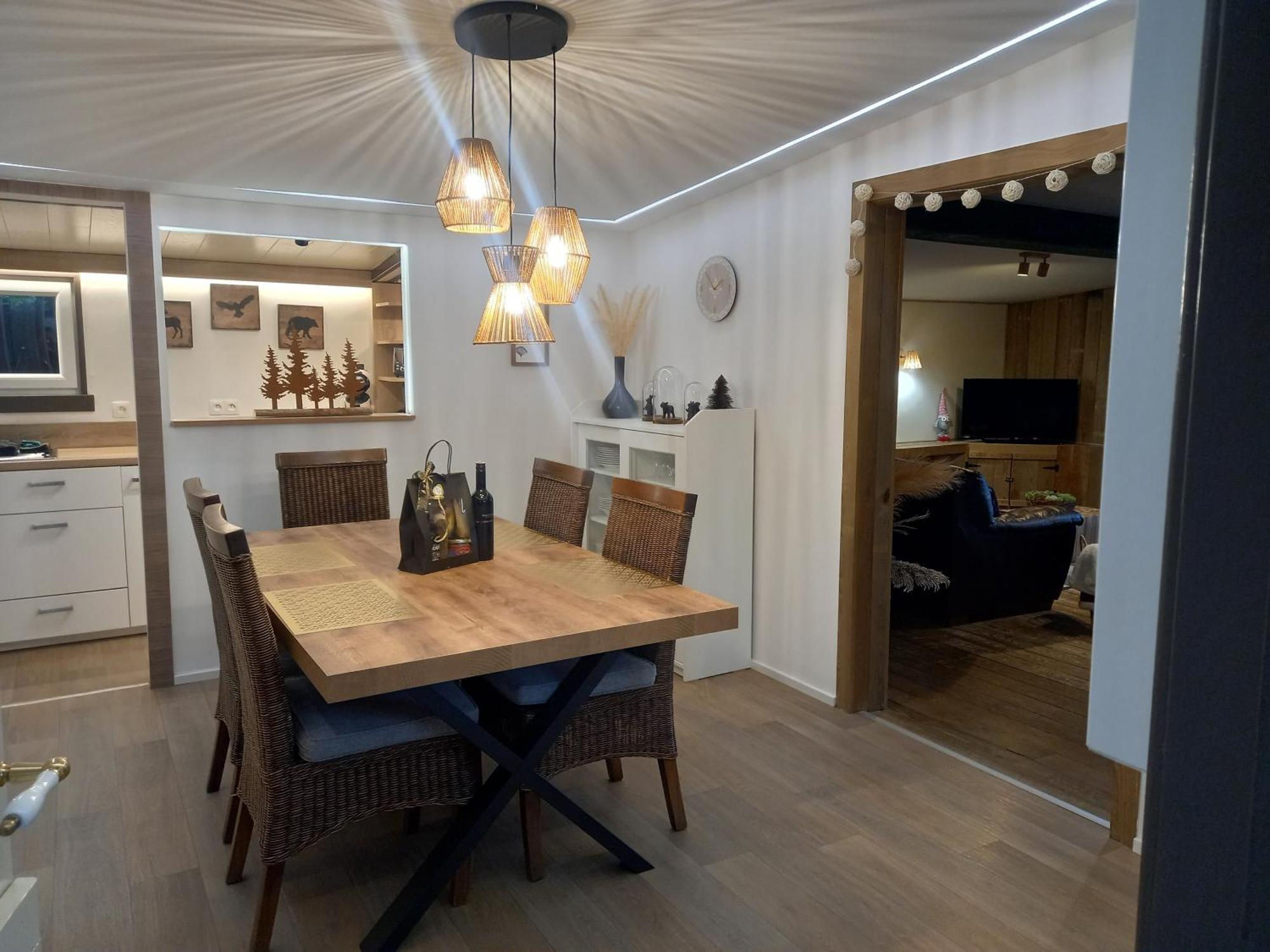 Le Chalet Du Lac Villa Robertville Eksteriør bilde