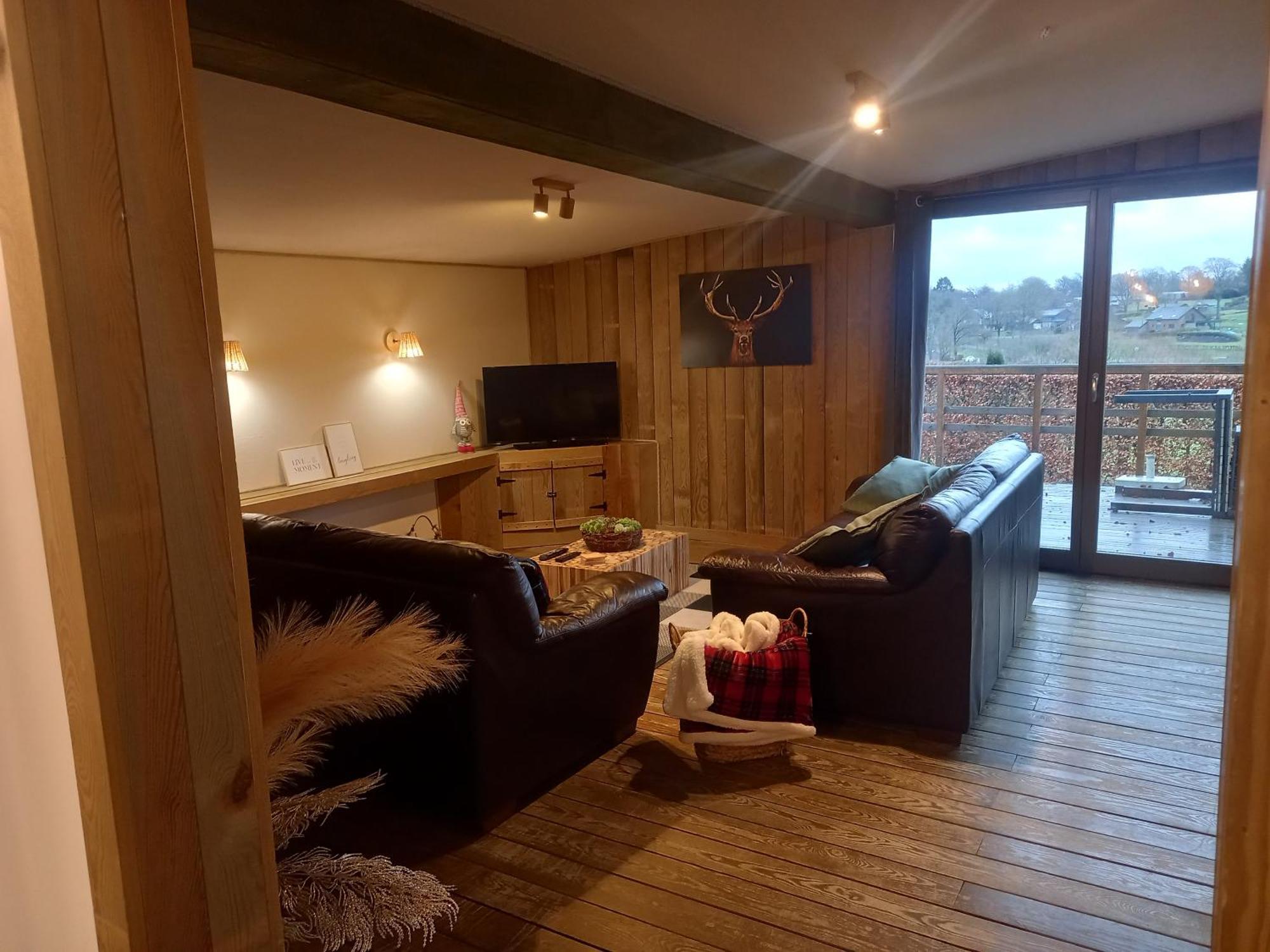 Le Chalet Du Lac Villa Robertville Eksteriør bilde